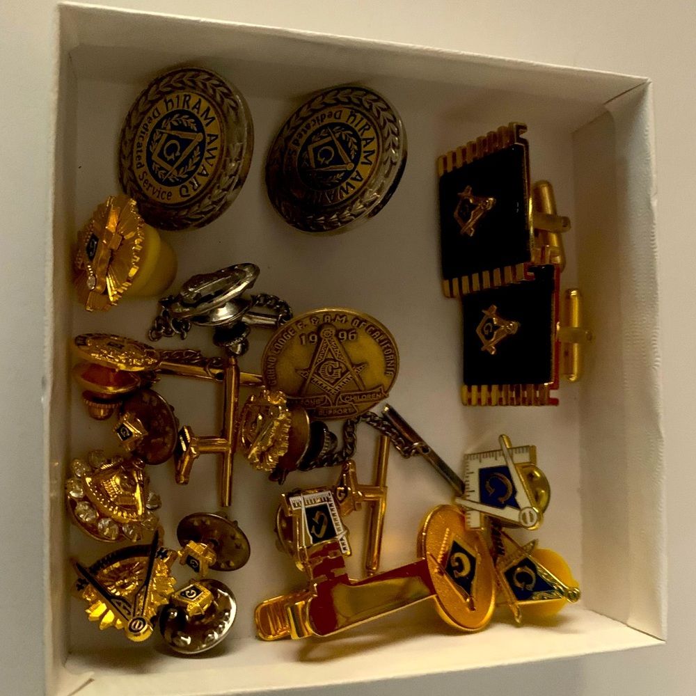 G Mason Faith, Hope and Children award items